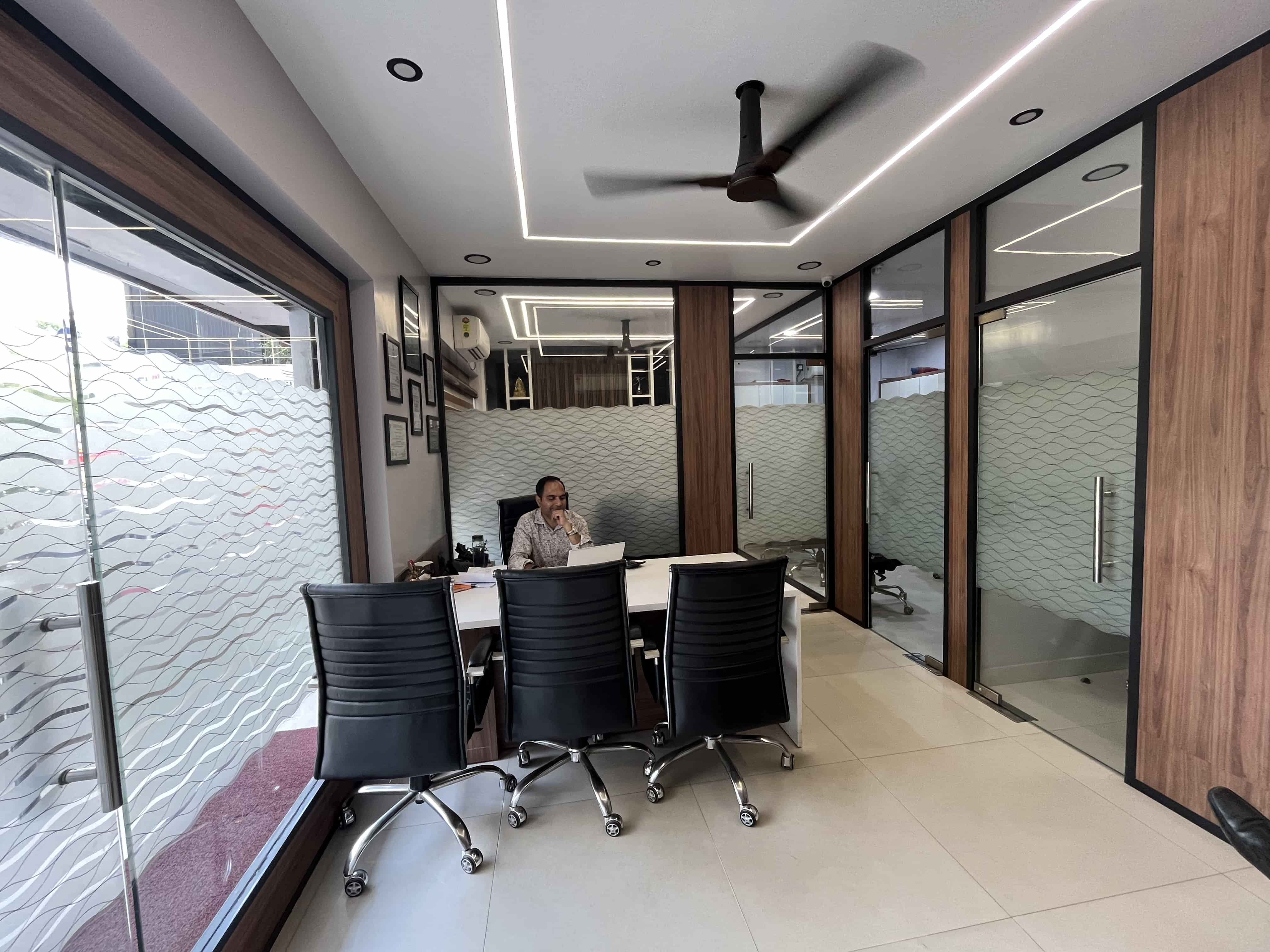 Office 3